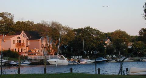 longislandcanal.jpg