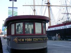oldboatsouthstreet.jpg